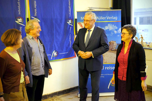 Hoher Ministerbesuch in den Erlanger Verlagsrumen